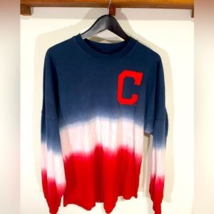Fanatics - Cleveland Indians Oversized Long Sleeve Ombre Spirit - Women’s Medium